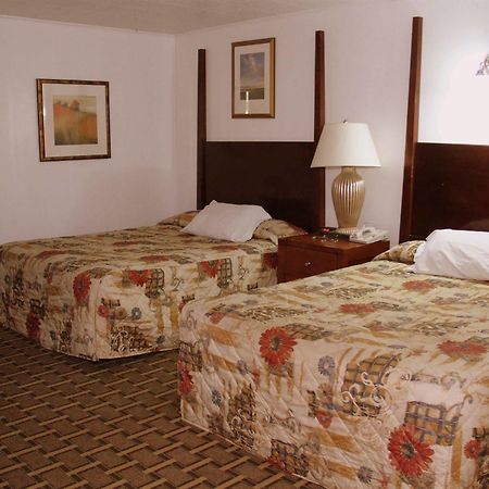 Executive Inn & Suites Lakeview Eksteriør billede